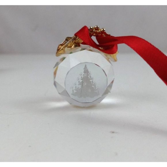 Vintage Avon Crystal Fauceted Christmas Tree Ornament In Original Box - Picture 4 of 13